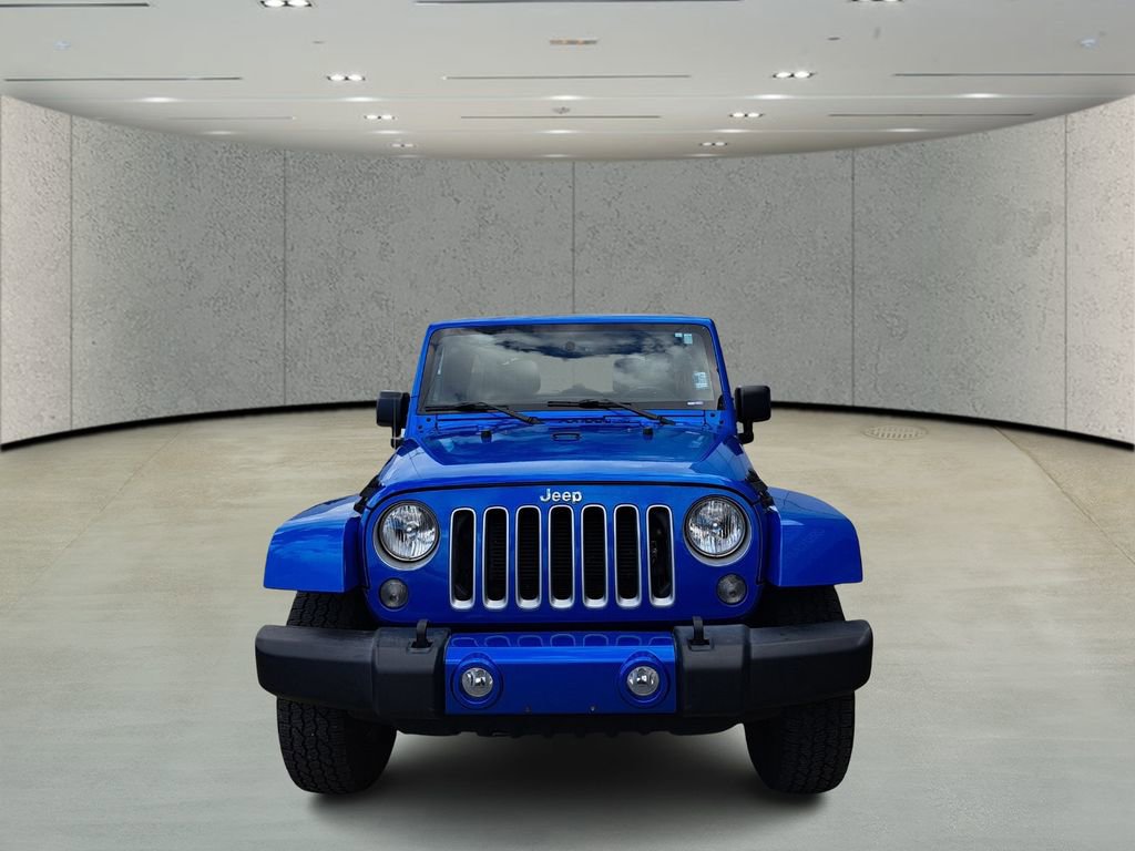 Used 2016 Jeep Wrangler Unlimited Sahara w/ Connectivity Group image 2