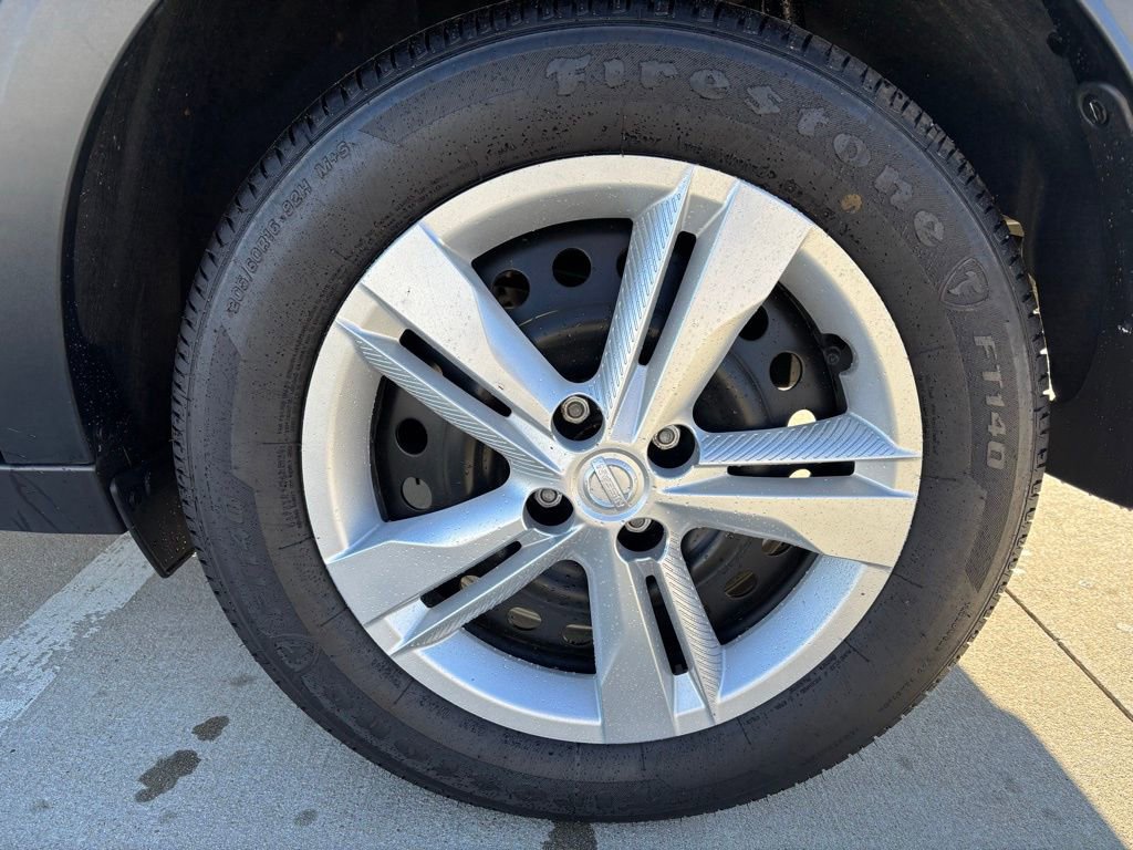 Used 2025 Nissan Kicks Play S image 8