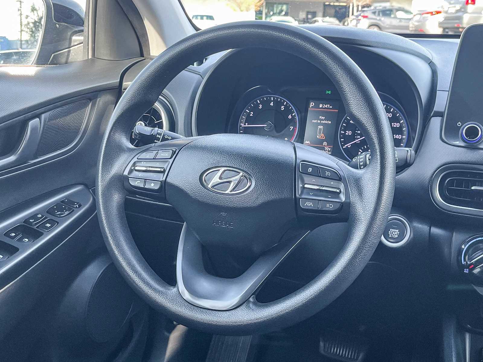 Used 2022 Hyundai Kona SEL image 14