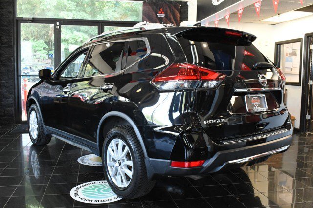 Used 2019 Nissan Rogue SV AWD/4WD image 8