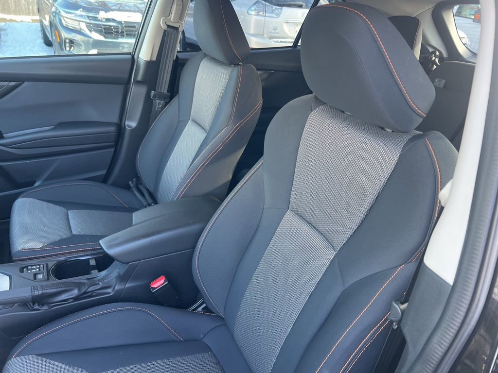 Used 2022 Subaru Crosstrek 2.0i Premium image 5