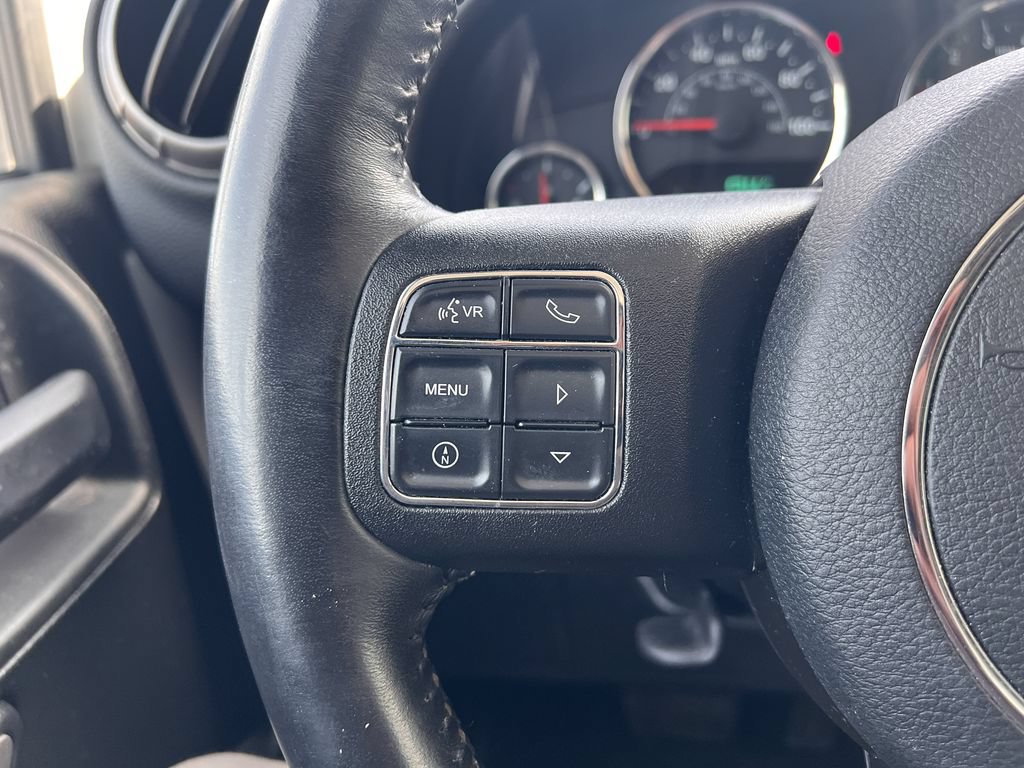 Used 2018 Jeep Wrangler Unlimited Sport w/ Connectivity Group AWD/4WD image 23