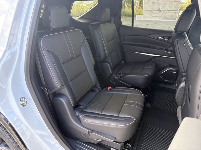 New 2026 Chevrolet Traverse High Country w/ LPO, Floor Liner Package image 29