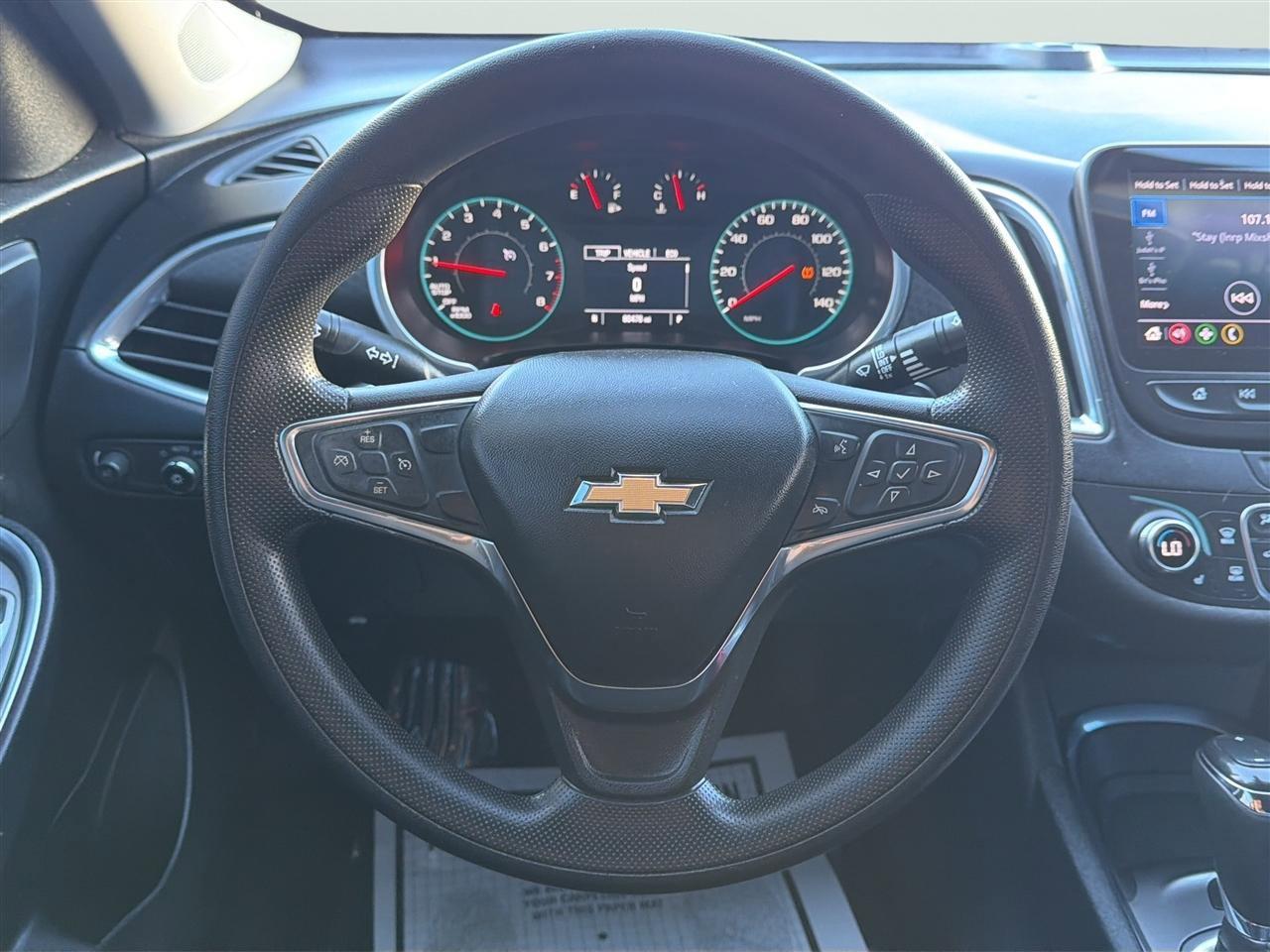Used 2020 Chevrolet Malibu LT FWD image 21