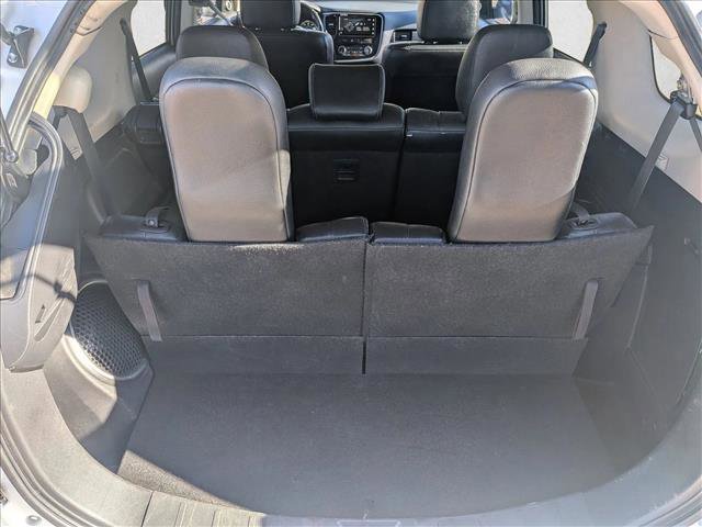 Used 2017 Mitsubishi Outlander GT image 20