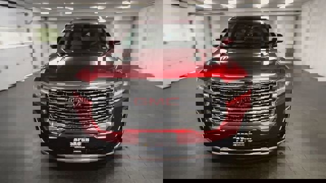 Certified 2021 GMC Acadia Denali w/ Denali Ultimate Package image 3
