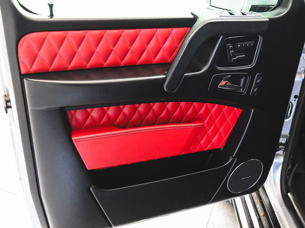 Used 2016 Mercedes-Benz G 63 AMG 4MATIC image 8