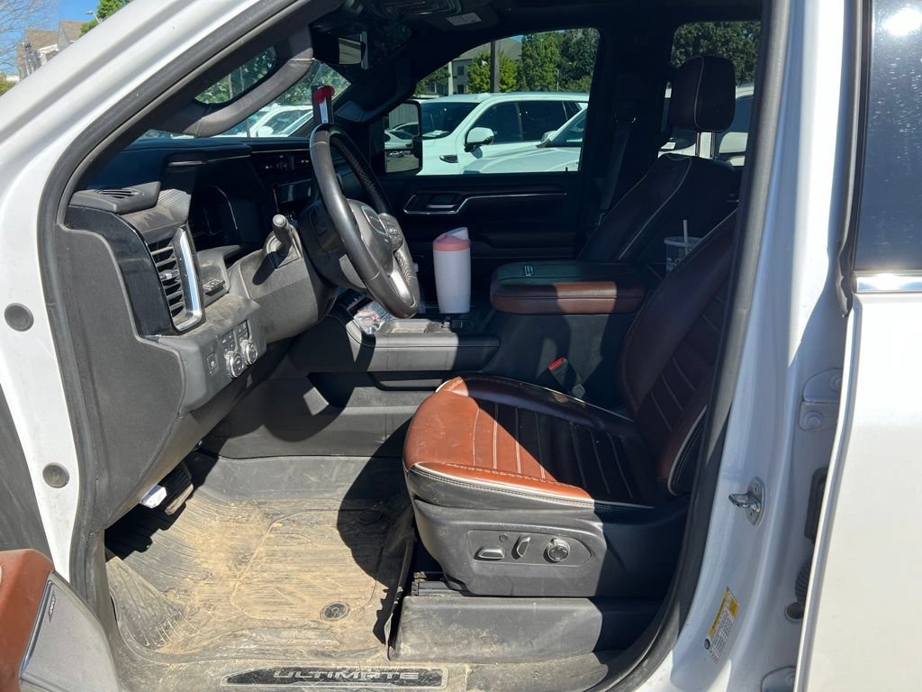 Used 2024 GMC Sierra 2500 Denali Ultimate AWD/4WD image 6
