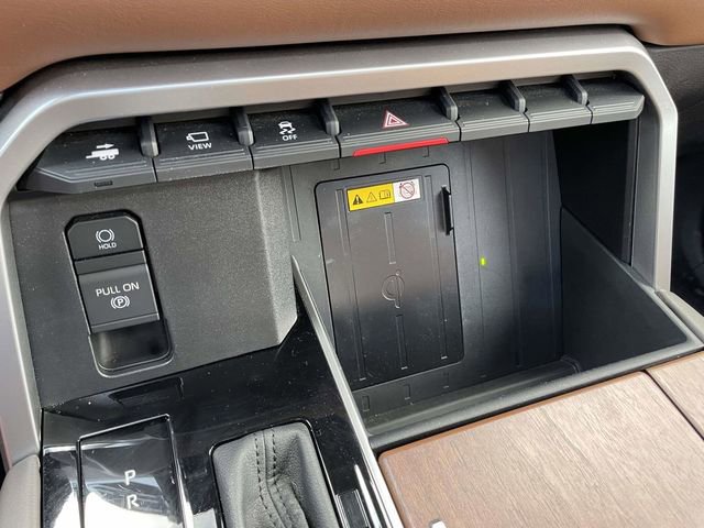 Used 2023 Toyota Tundra 1794 Edition image 32