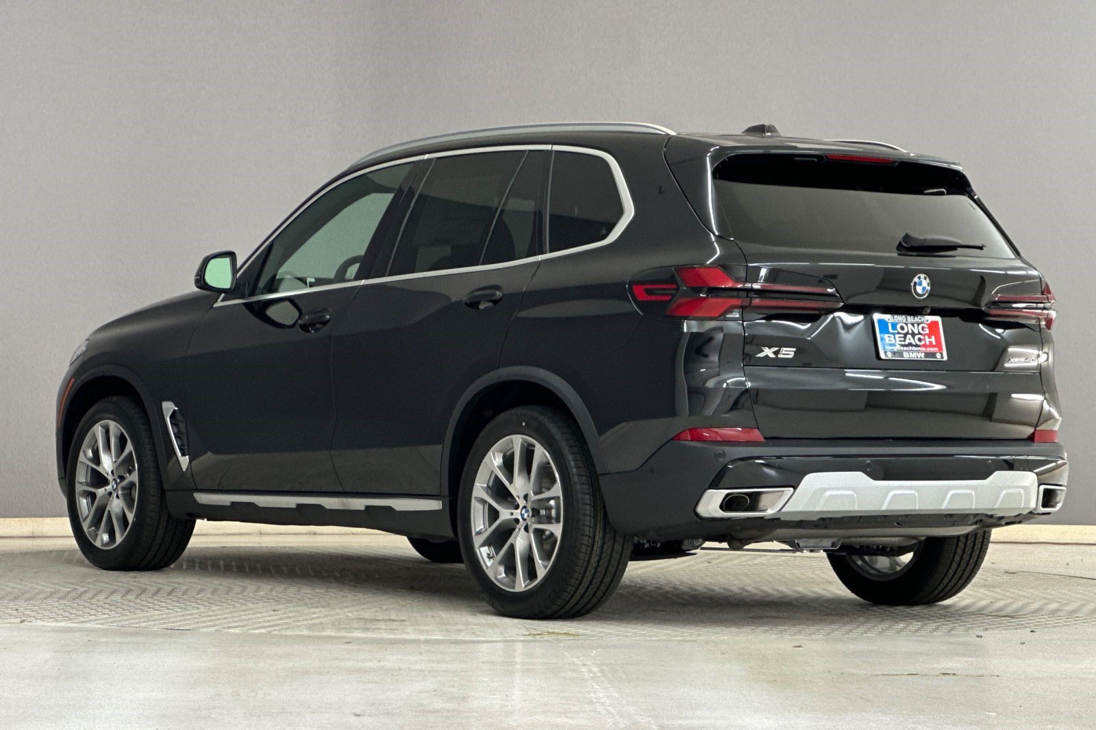 New 2026 BMW X5 xDrive40i AWD/4WD image 3