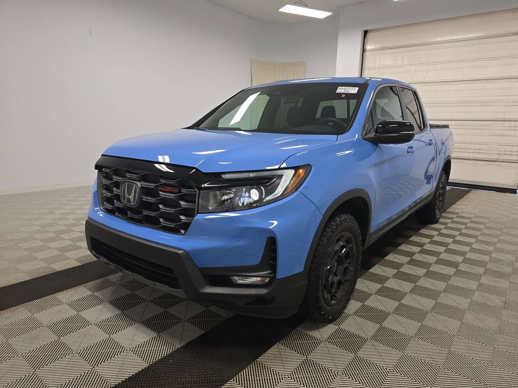 Used 2025 Honda Ridgeline TrailSport+ image 1
