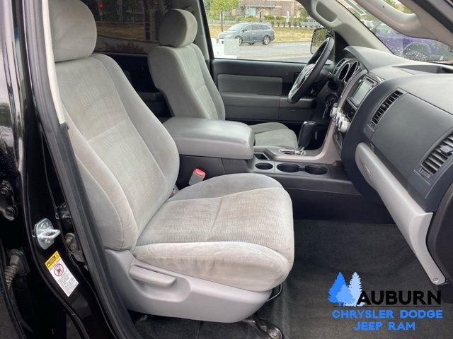 Used 2016 Toyota Sequoia SR5 image 16