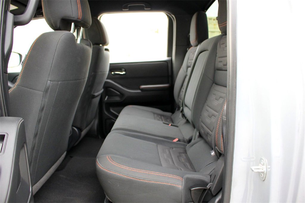 Used 2025 Nissan Frontier Pro-X image 27