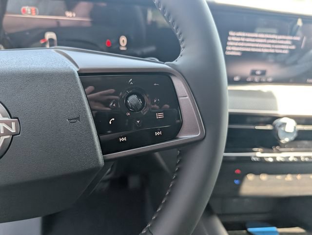 New 2026 Nissan Murano SV AWD/4WD image 18