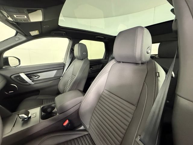 New 2025 Land Rover Discovery Sport Dynamic SE AWD/4WD image 5