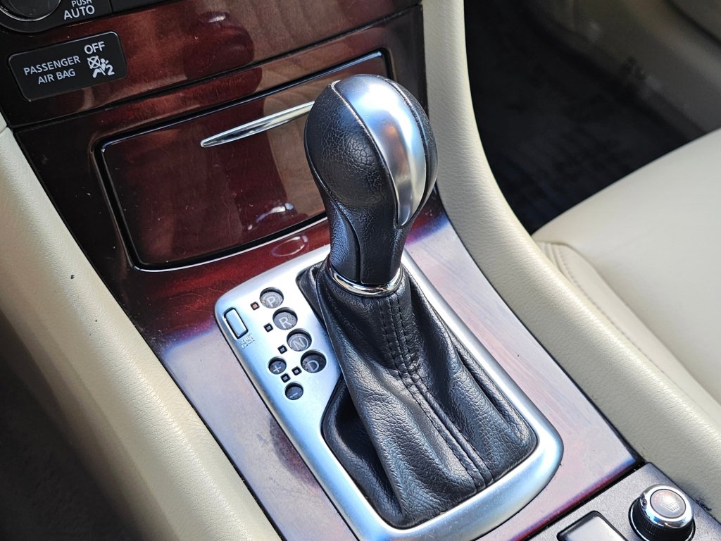 Used 2016 INFINITI QX50 AWD w/ Premium Plus Package image 14