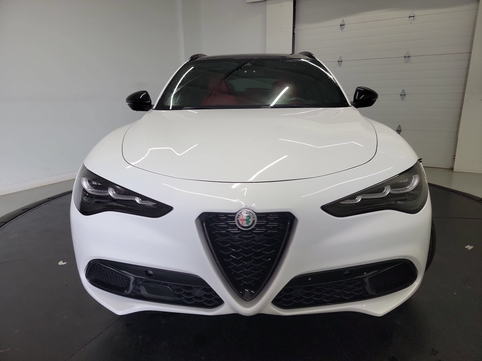 Used 2024 Alfa Romeo Stelvio Veloce AWD/4WD video 2