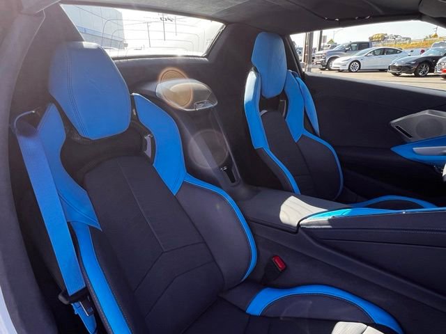 Used 2023 Chevrolet Corvette Stingray Premium Conv w/ Z51 Performance Package RWD image 24
