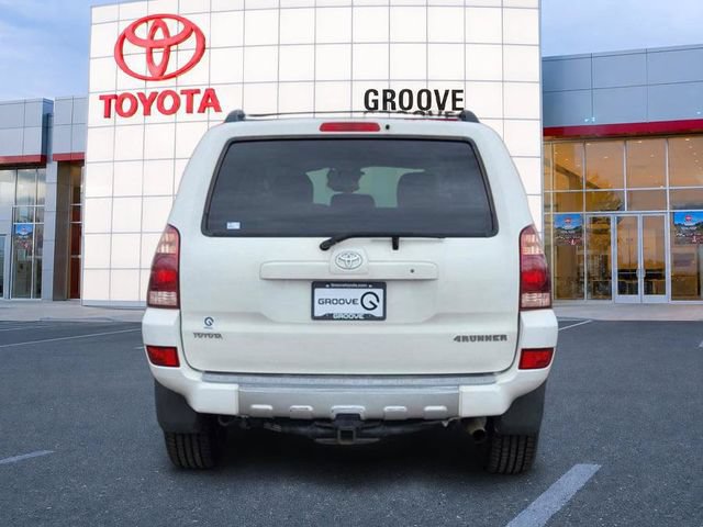 Used 2004 Toyota 4Runner SR5 RWD image 5