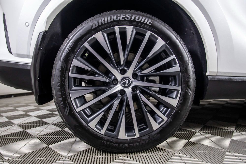 Used 2024 Lexus RX 350 image 44