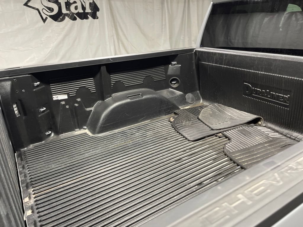Used 2024 Chevrolet Silverado 1500 Custom AWD/4WD image 17