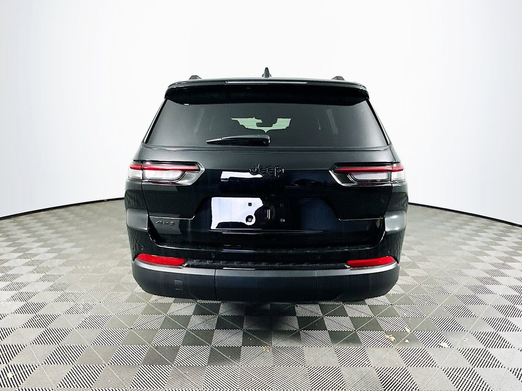 New 2025 Jeep Grand Cherokee L Altitude image 9