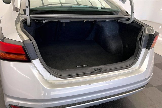 Used 2023 Nissan Altima 2.5 SV FWD image 28