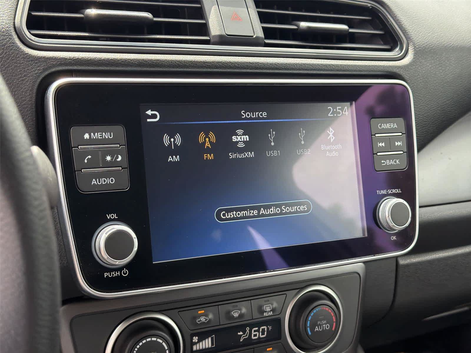 Used 2025 Nissan Leaf S FWD image 17