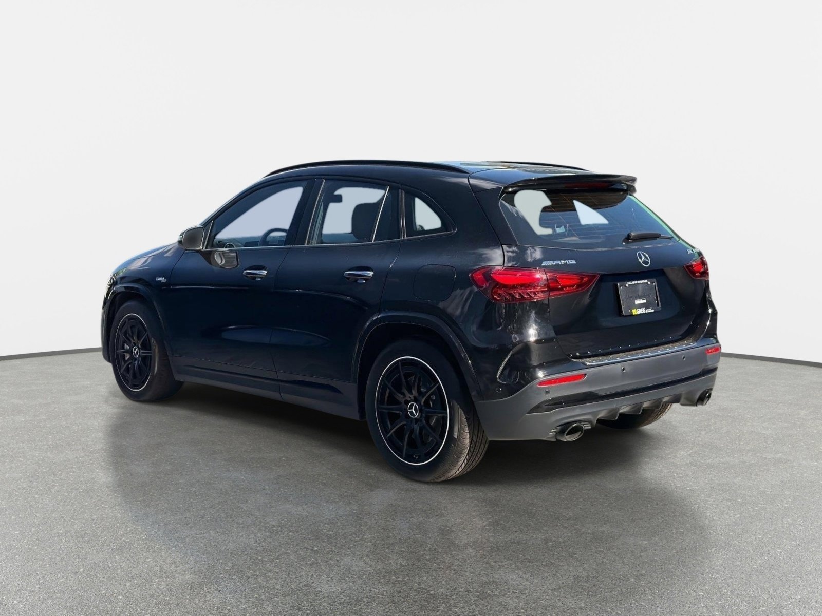 Used 2025 Mercedes-Benz GLA 35 AMG 4MATIC image 5