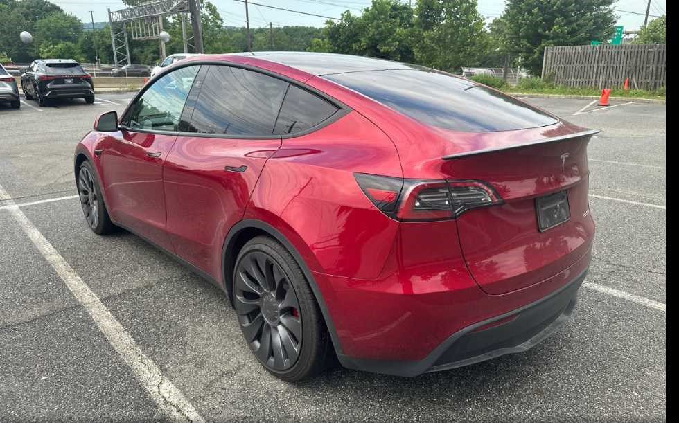 Used 2025 Tesla Model Y Performance AWD/4WD image 6