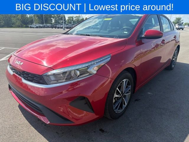 Used 2024 Kia Forte LXS FWD image 2