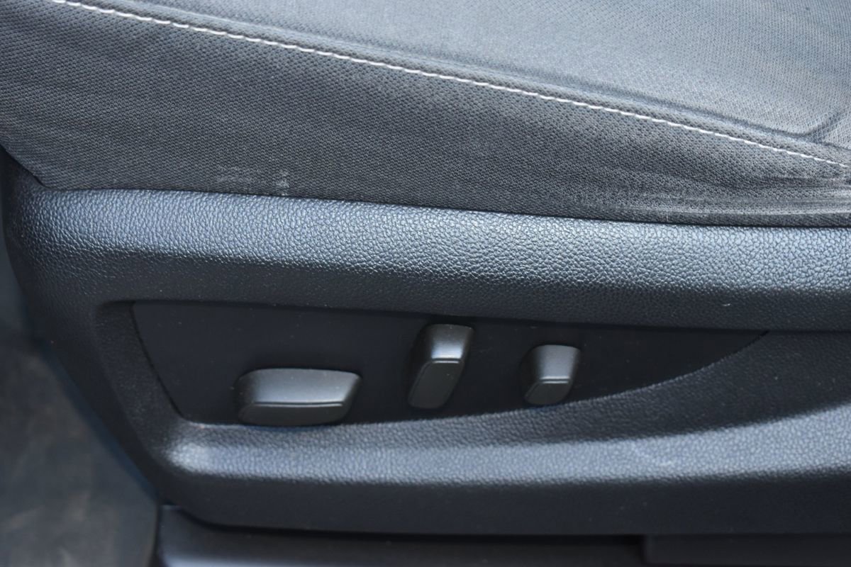 Used 2015 GMC Sierra 1500 SLE w/ SLE Value Package image 23