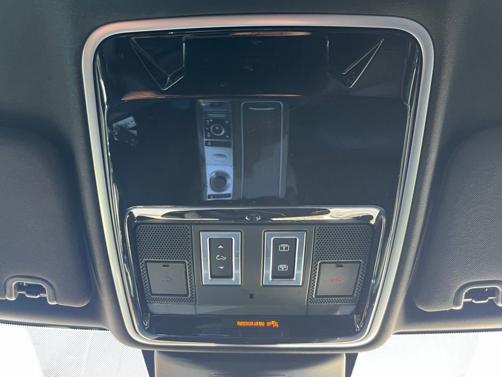 Used 2019 Land Rover Range Rover Long Wheelbase Supercharged AWD/4WD image 13