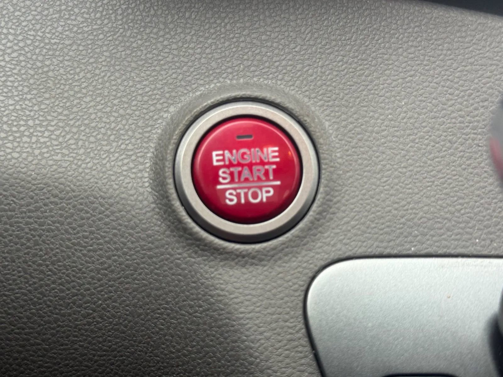 Used 2016 Honda Odyssey EX-L image 30