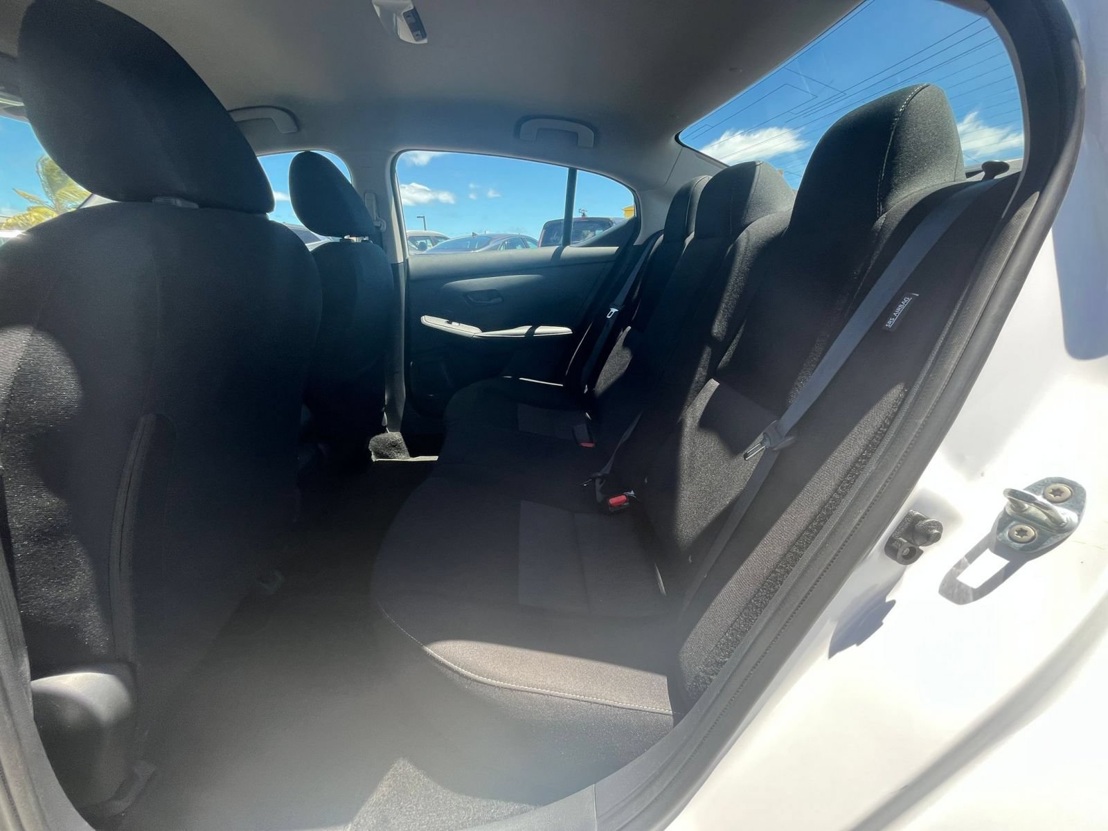 Used 2025 Nissan Sentra SV FWD image 21