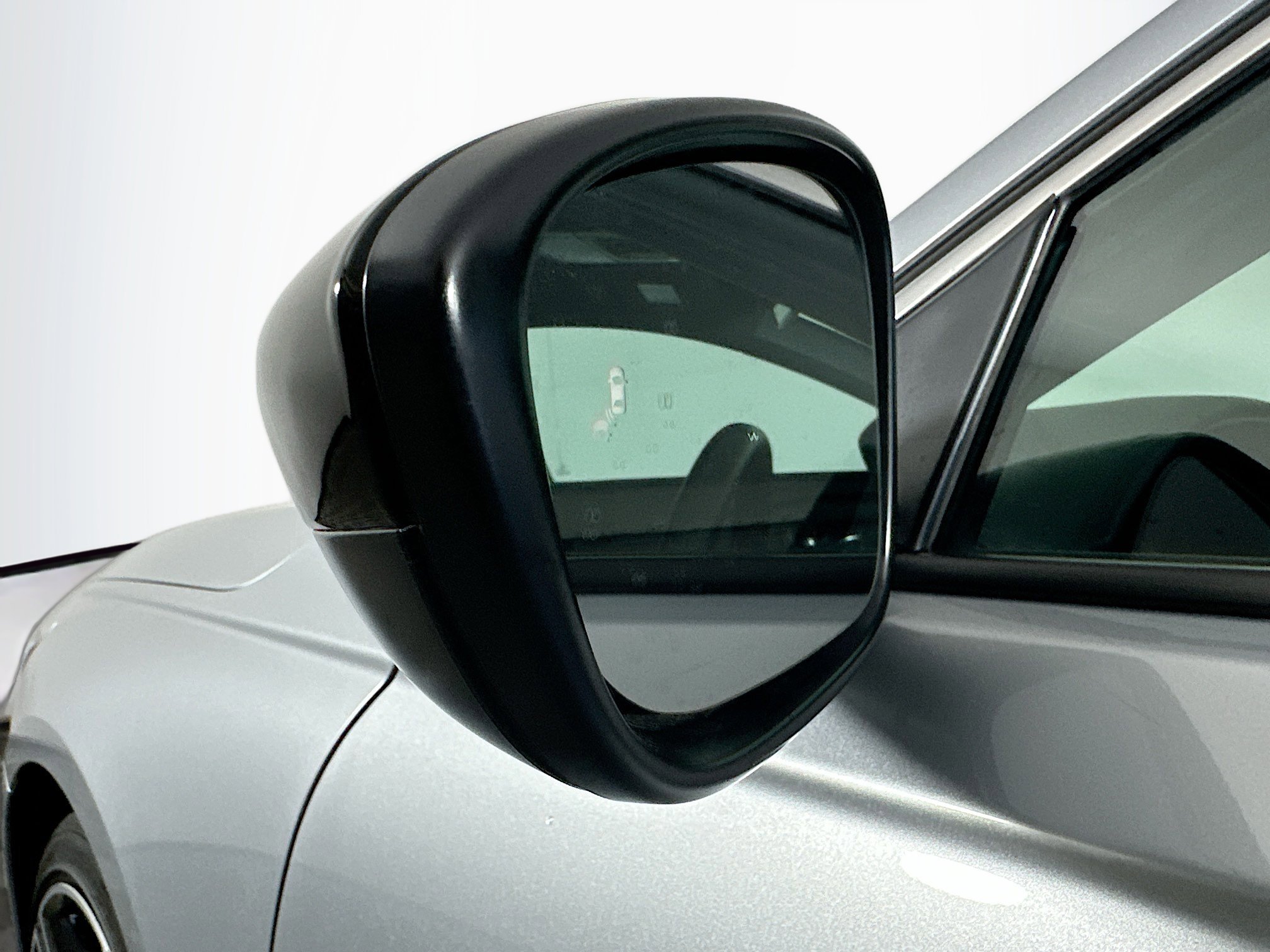 Used 2025 Honda Accord Sport image 16