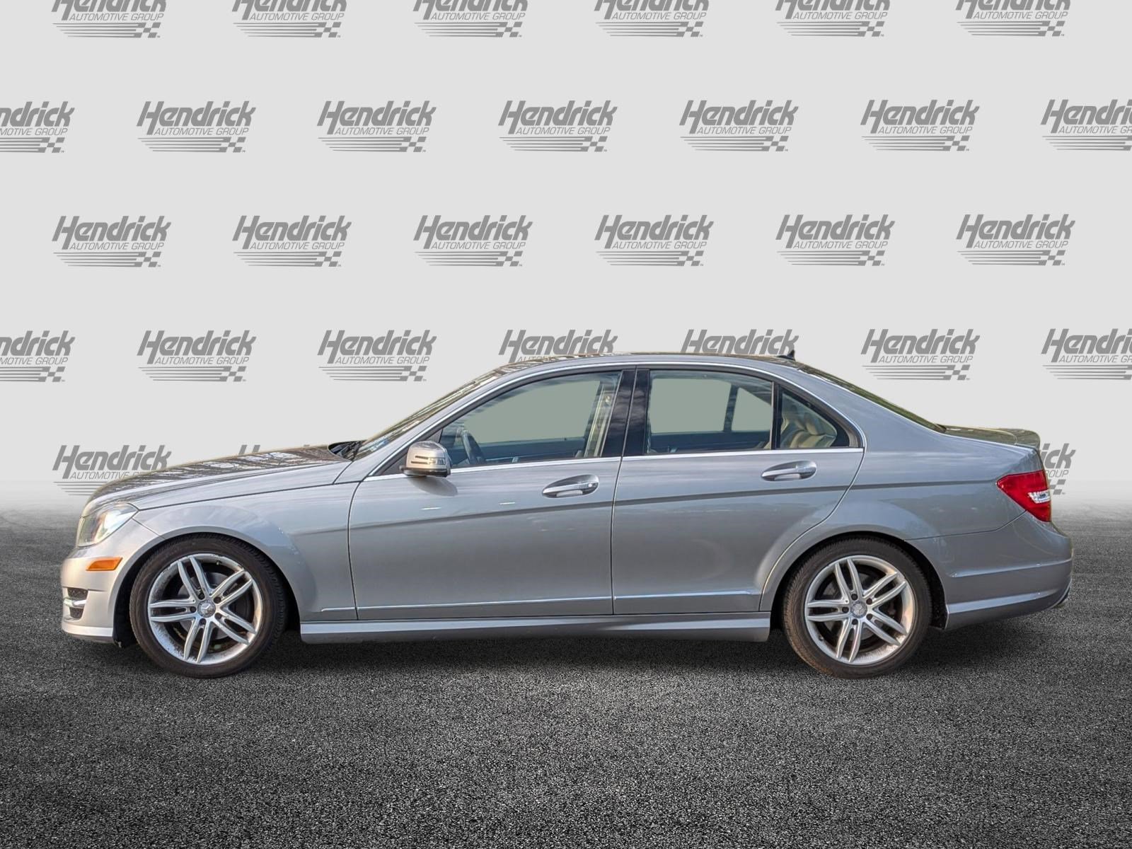 Used 2012 Mercedes-Benz C 300 4MATIC Sedan image 7