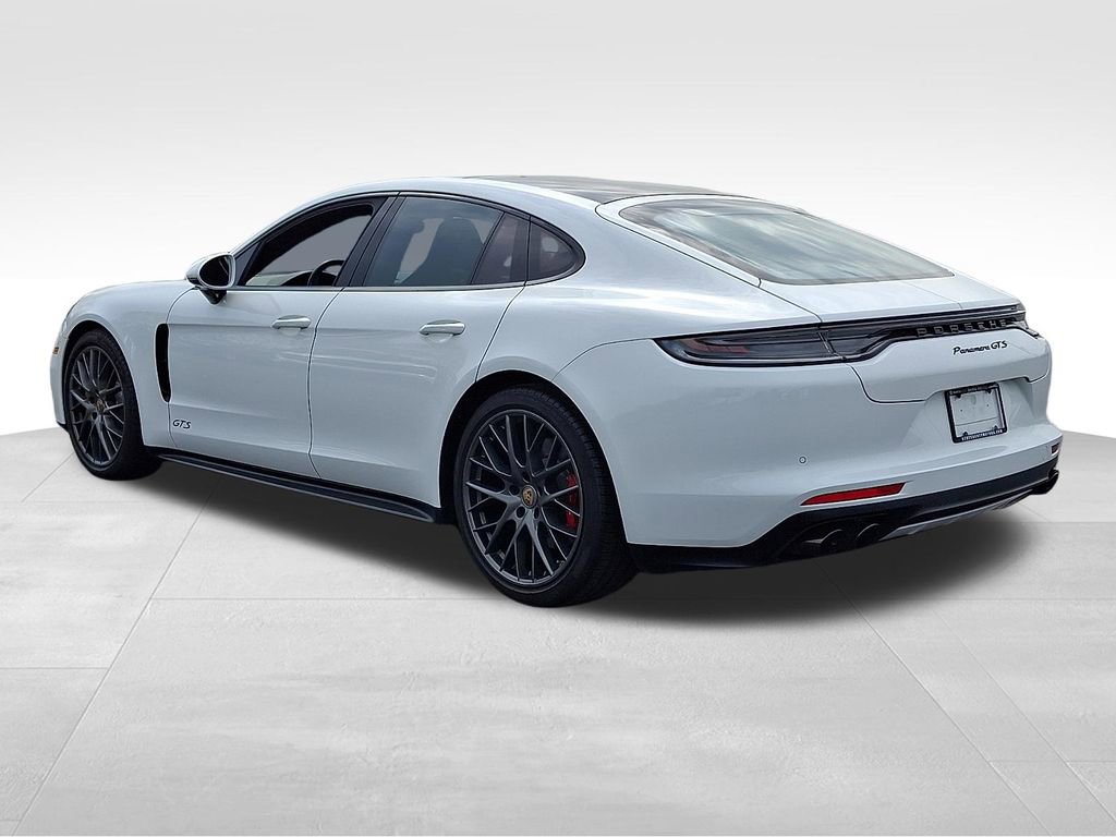 Used 2021 Porsche Panamera GTS image 4