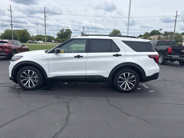 Used 2025 Ford Explorer ST-Line