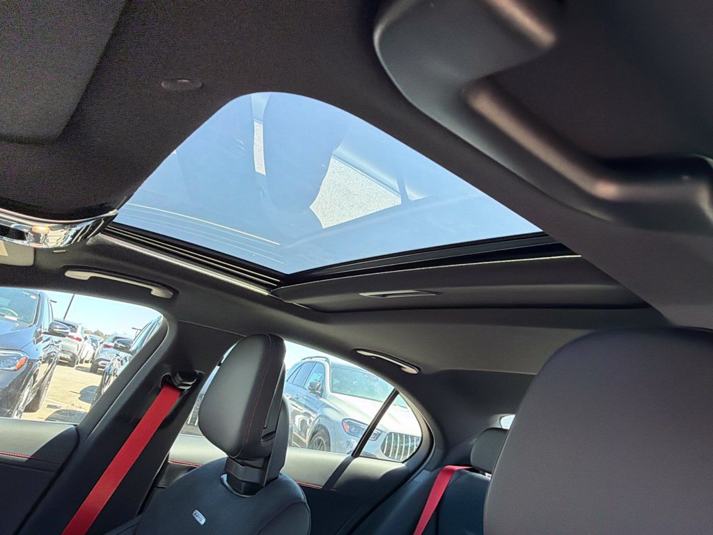 New 2026 Mercedes-Benz C 43 AMG 4MATIC Sedan image 25