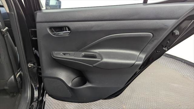 Used 2025 Nissan Versa SV FWD image 19