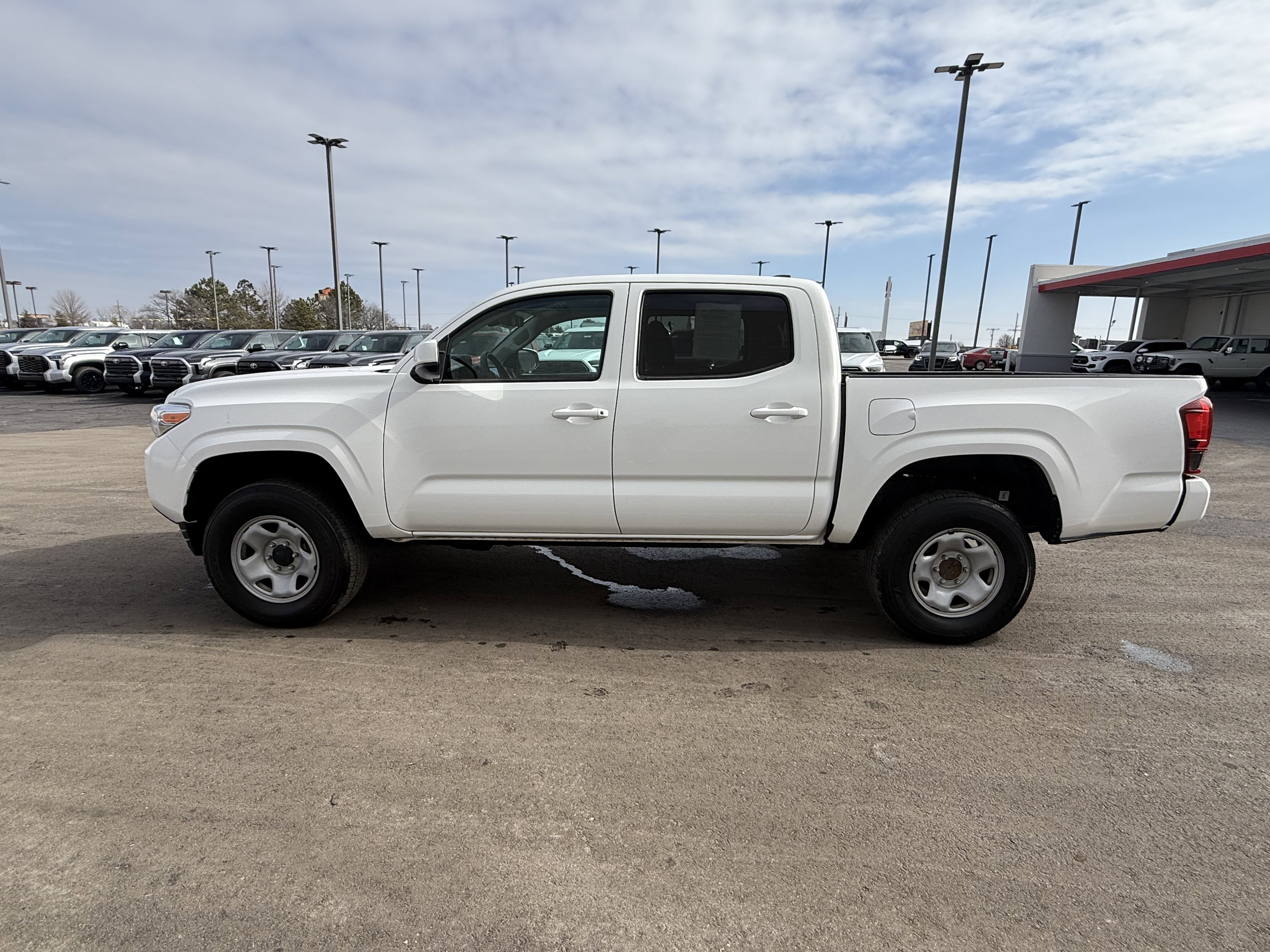 Certified 2022 Toyota Tacoma SR image 20