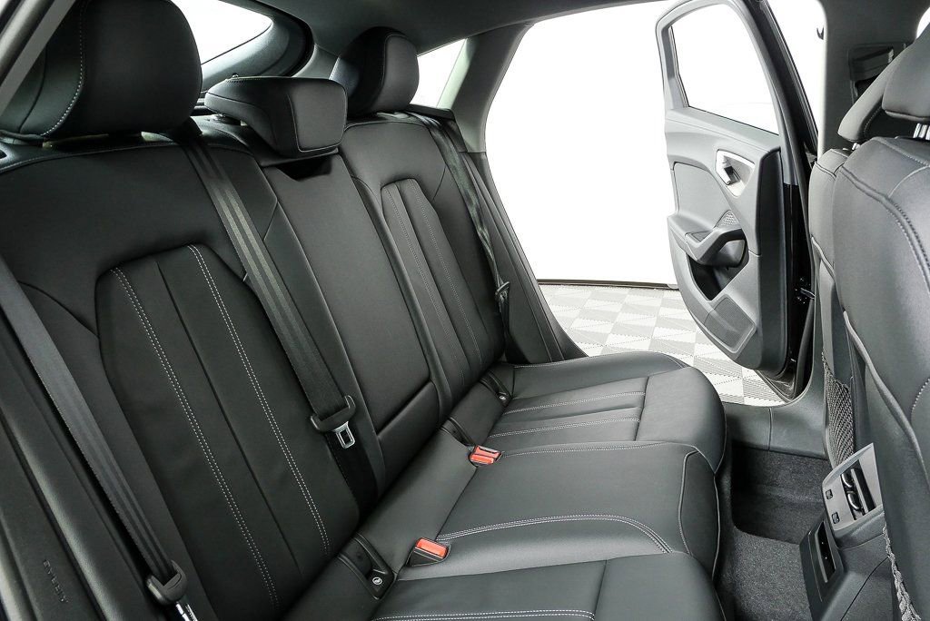 Certified 2025 Audi A5 2.0T Premium Plus Sedan w/ Premium Plus image 22