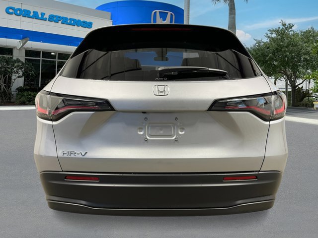 New 2026 Honda HR-V LX image 4