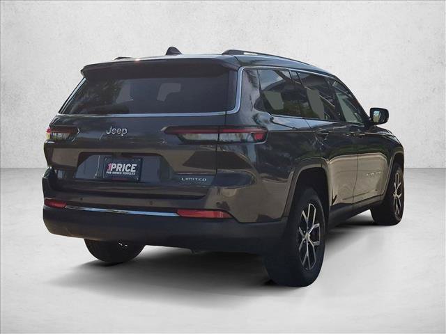Used 2023 Jeep Grand Cherokee L Limited RWD image 5