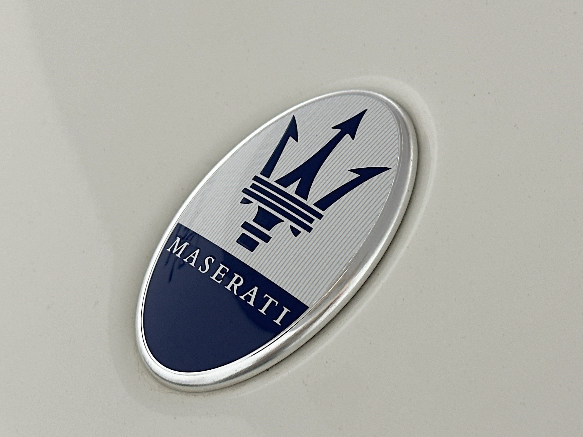 Used 2022 Maserati Levante Modena AWD/4WD image 34