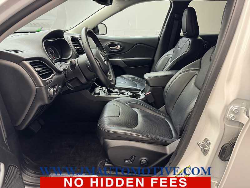 Used 2019 Jeep Cherokee Limited image 13