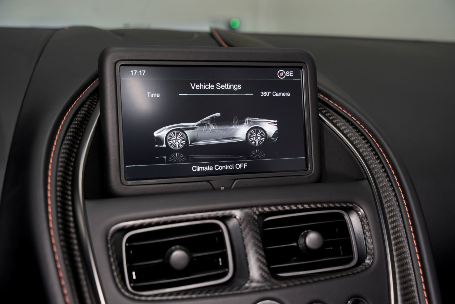 Used 2022 Aston Martin DBS Superleggera Volante RWD image 43