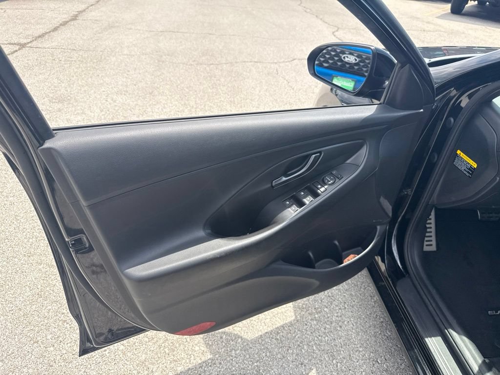 Used 2019 Hyundai Elantra GT N Line w/ Tech Package 03 FWD image 7