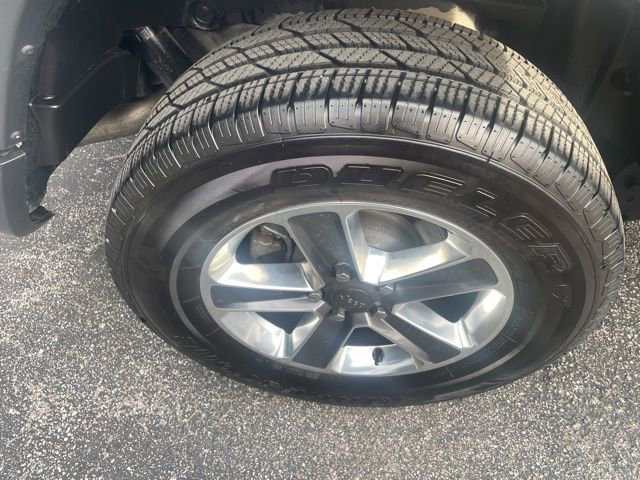 Used 2020 Jeep Wrangler Unlimited Sahara image 10